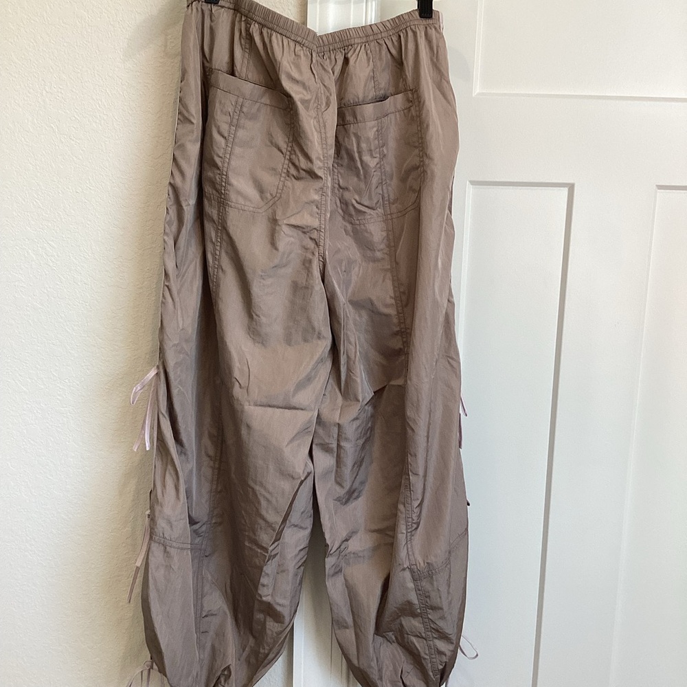 Anthropologie Daily Practice Side-Tie Elastic Waist Athletic Windbreaker Pants - Picture 10 of 14
